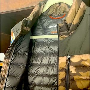 Hawke and Co Camouflage Puffer Vest